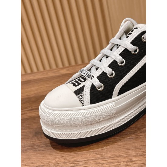 Embroidered Canvas Shoes Embroidered Canvas Shoes