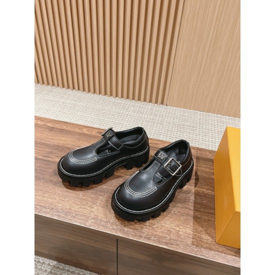 LV Sneakers