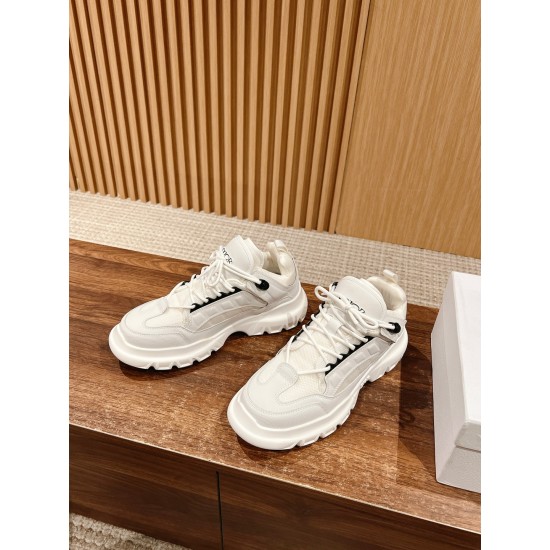 sneakers sneakers