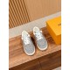 LV SNEAKERS