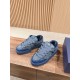 sneakers sneakers