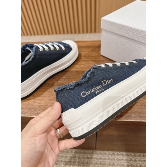 Embroidered Canvas Shoes Embroidered Canvas Shoes
