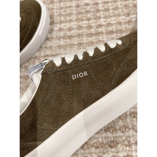 B101 Sneakers