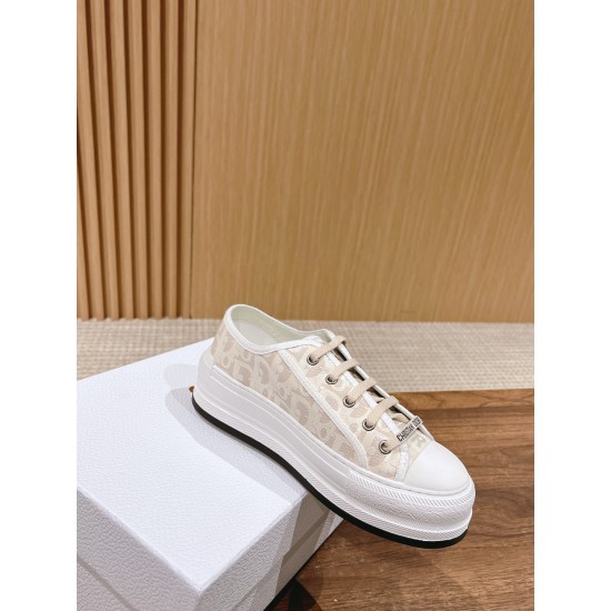Embroidered Canvas Shoes Embroidered Canvas Shoes