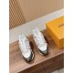 LV SNEAKERS