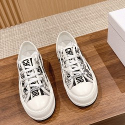 Embroidered Canvas Shoes