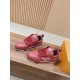LV SNEAKERS