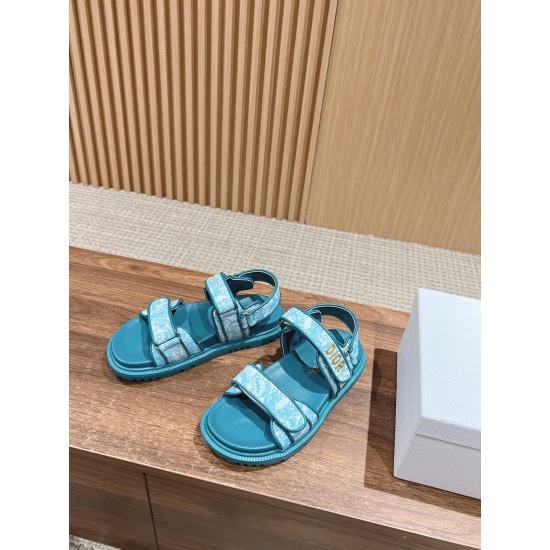slippers slippers