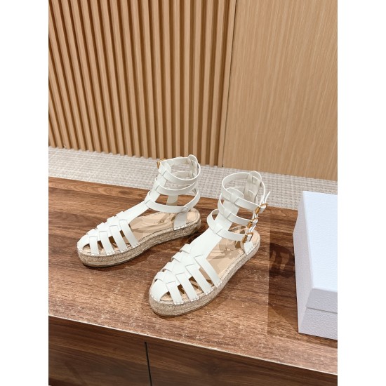 Grass Knit Piggie Shoes