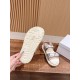 slippers slippers
