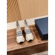 sock shoes