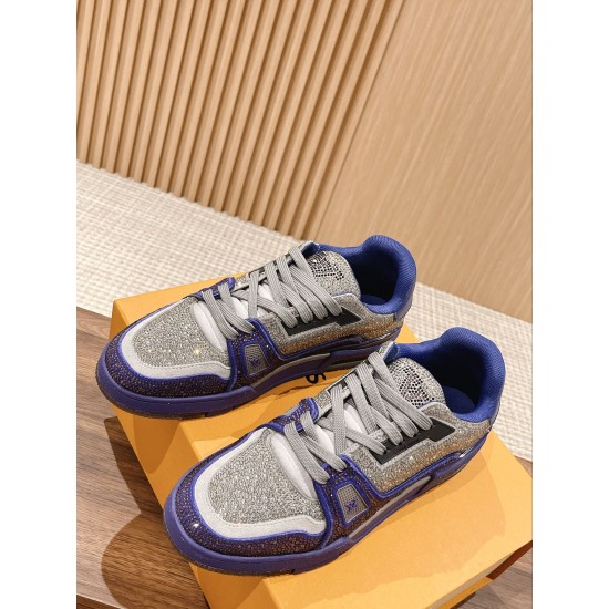LV SNEAKERS