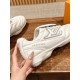 LV SNEAKERS
