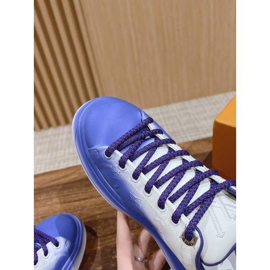 LV SNEAKERS