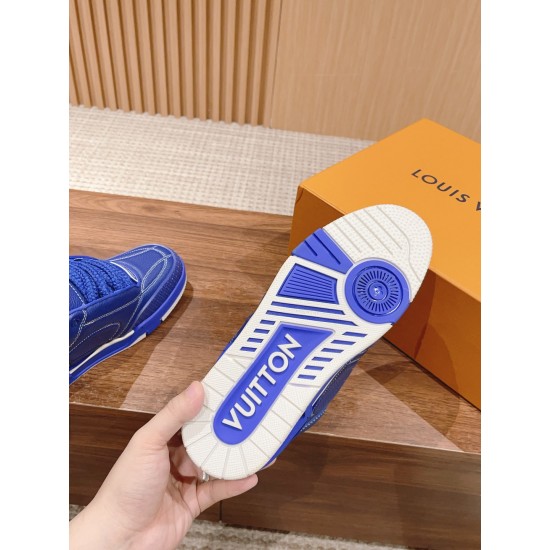 LV SNEAKERS