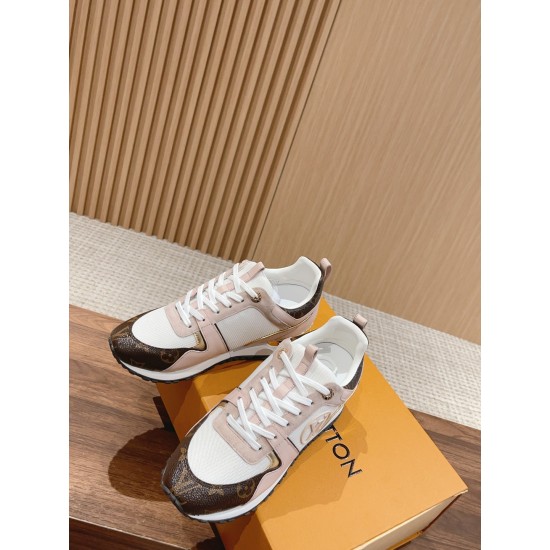 LV SNEAKERS