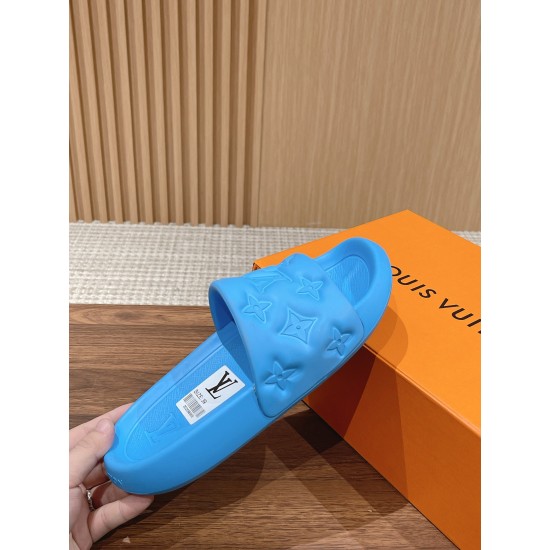 LV SLIPPERS