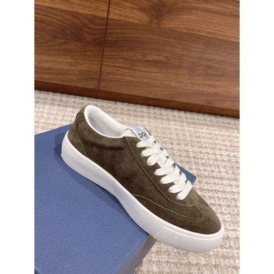 B101 Sneakers