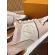 LV SNEAKERS