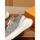 LV SNEAKERS