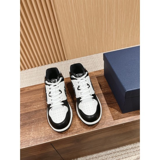 B57 Sneakers B57 Sneakers