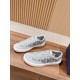 B101 Sneakers