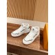 LV SNEAKERS