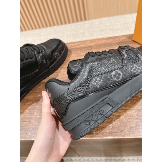 LV SNEAKERS LV SNEAKERS