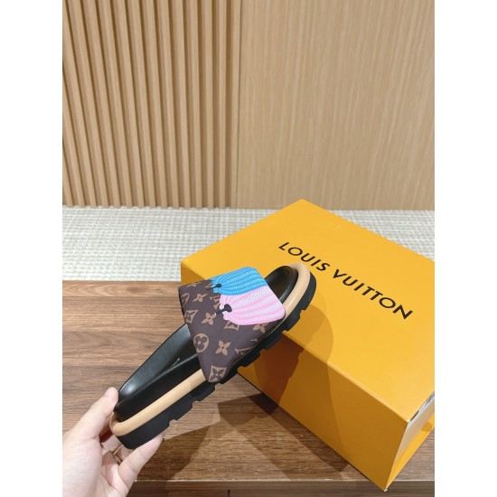 LV SLIPPERS