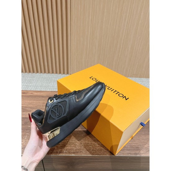 LV SNEAKERS