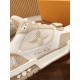 LV SNEAKERS