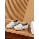 slippers slippers
