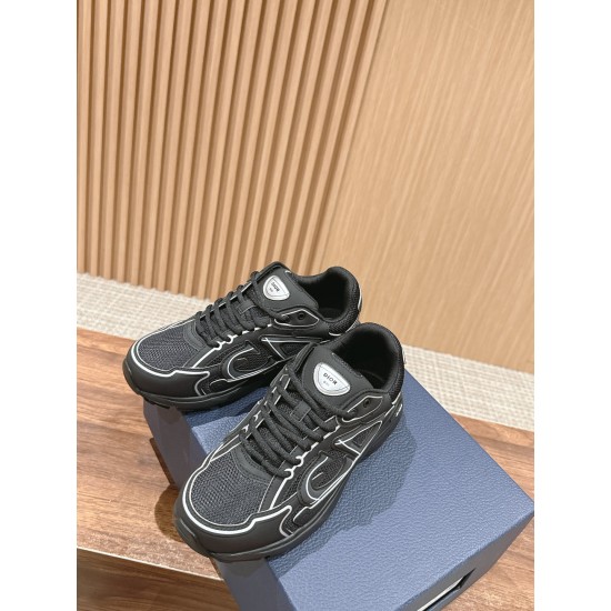 B30 Co-branded Stone Island B30 Co-branded Stone Island