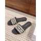 slippers slippers