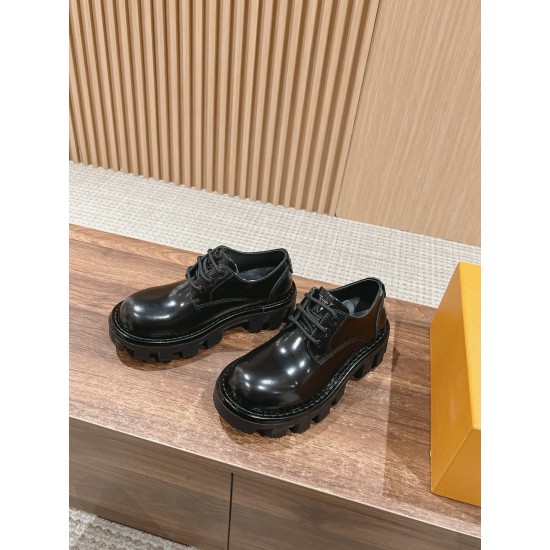 LV Sneakers