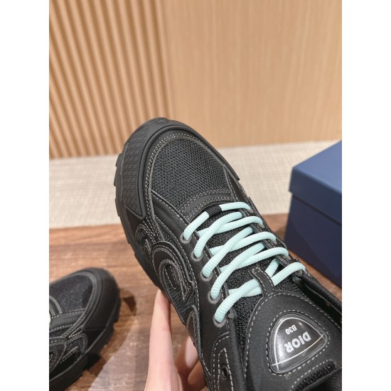 B30 Co-branded Stone Island B30 Co-branded Stone Island