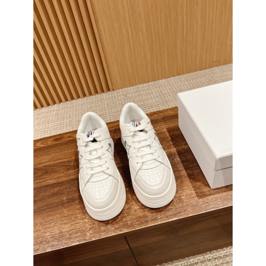 Thick sole Sneakers