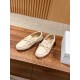 open-toed shoe open-toed shoe