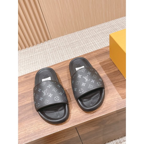 LV SLIPPERS