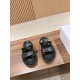 slippers slippers