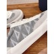 B101 Sneakers