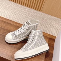 Embroidered Canvas Shoes