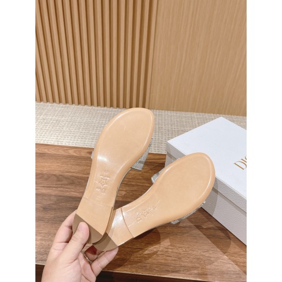 slippers slippers