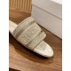 slippers slippers