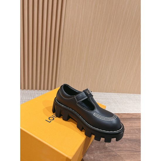 LV Sneakers