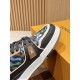 LV SNEAKERS