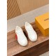 LV SNEAKERS