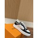 LV SNEAKERS