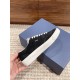 B101 Sneakers