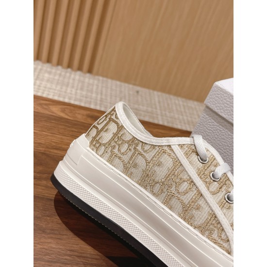 Embroidered Canvas Shoes Embroidered Canvas Shoes